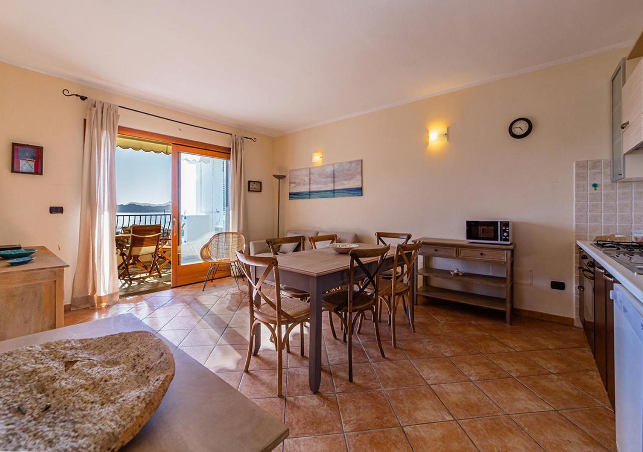 Murphy Holiday Home - Le Residenze Di Padule 02 La Maddalena  Exteriör bild